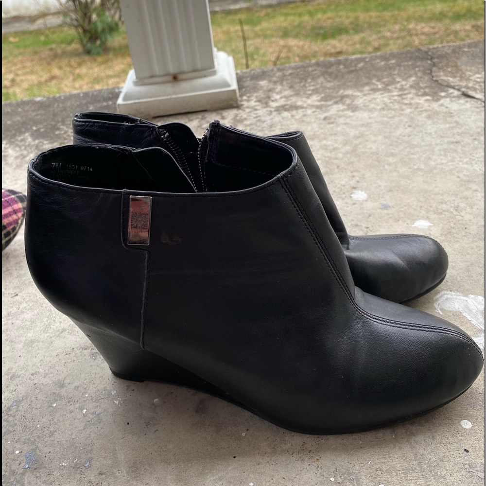 Black wedge ankle boots